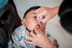 alt text = nova campanha de vacinação contra a poliomielite